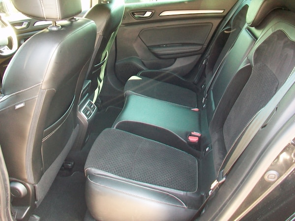 Used Renault Megane 2017 for sale - 75045849: Photo 7