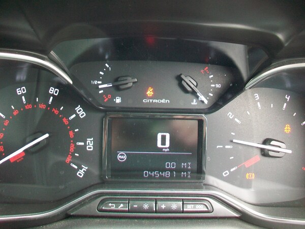 Used Citroen C3 Aircross 2018 for sale - 74457287: Photo 16