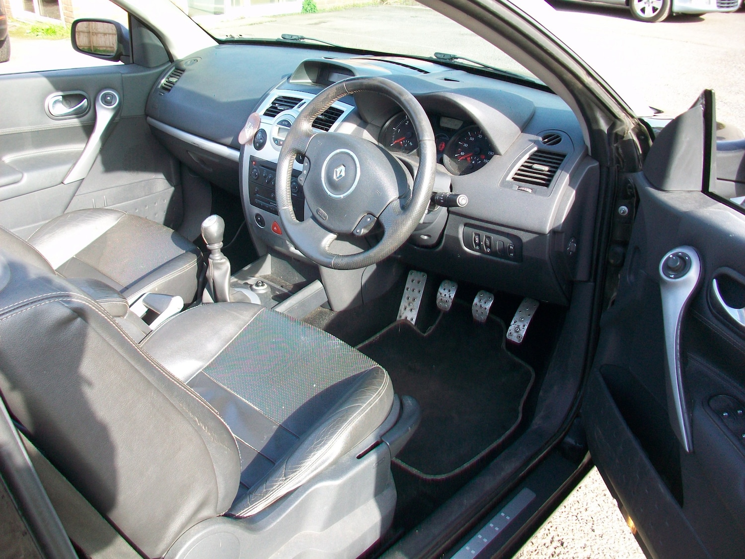 Used Renault Megane 2007 for sale - 77663754: Photo 8