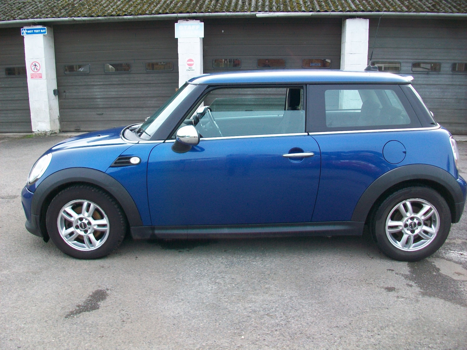 Used MINI Hatch 2011 for sale - 77579851: Photo 4