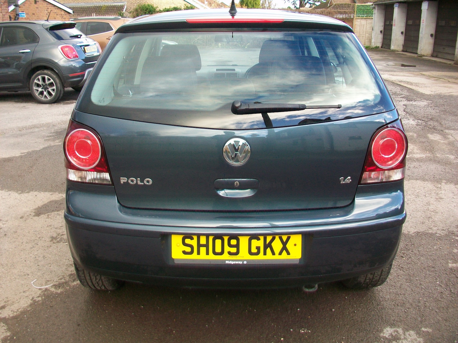 Used Volkswagen Polo 2009 for sale - 77570297: Photo 9