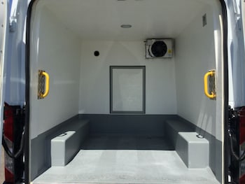 Used Ford Transit 2018 for sale - 76093691: Photo 3
