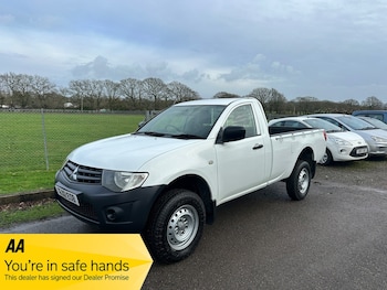 Used Mitsubishi L200 2012 for sale - 77483648: Photo