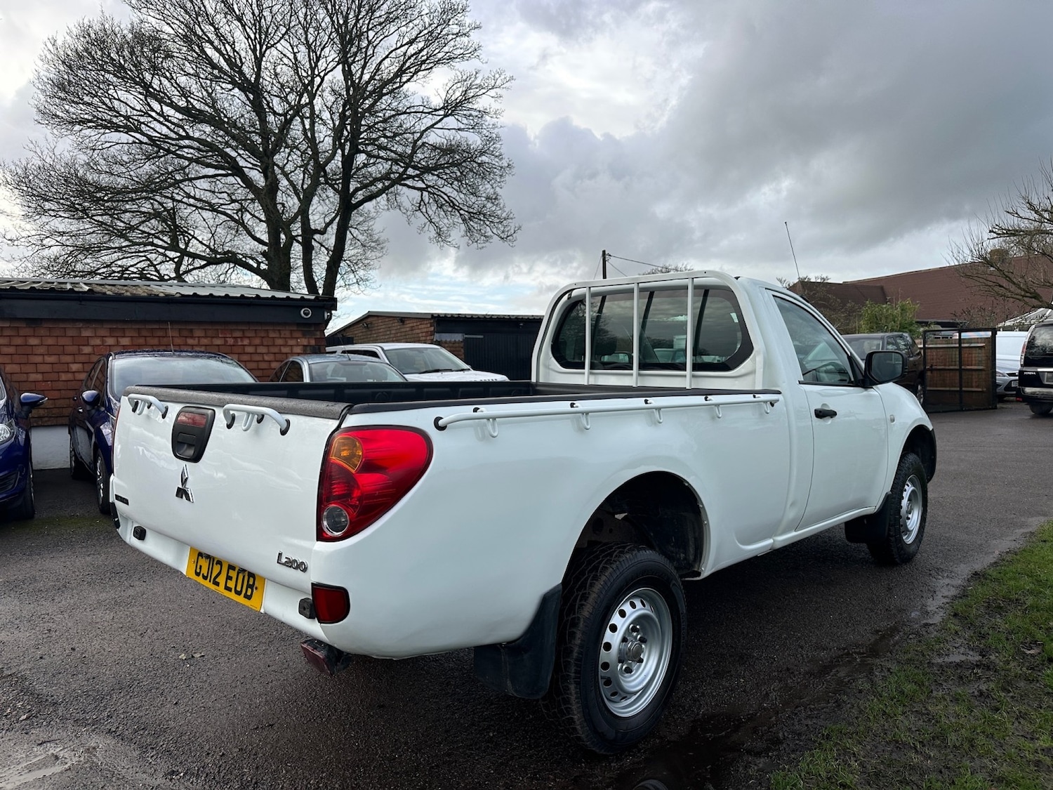 Used Mitsubishi L200 2012 for sale - 77483648: Photo 2