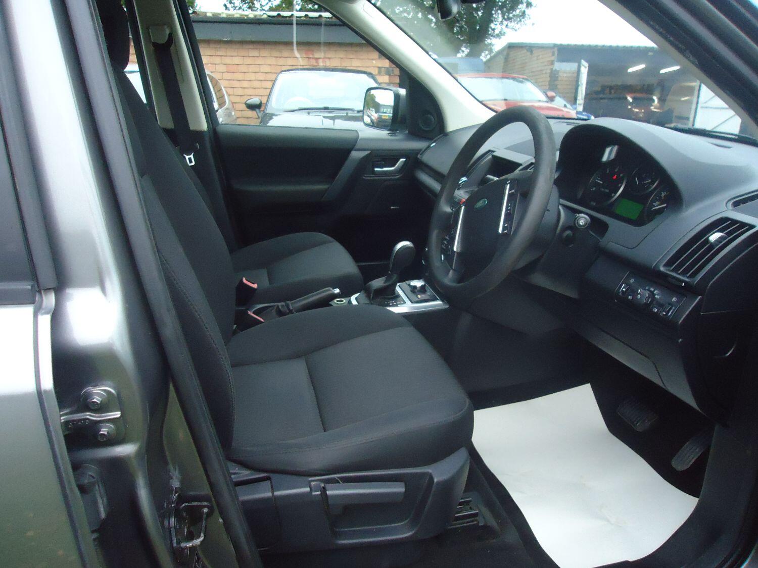 Used Land Rover Freelander 2 2010 for sale - 76769488: Photo 8