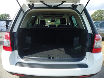 Used Land Rover Freelander 2010 for sale - 79386148: Photo