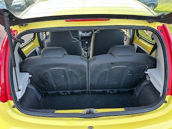 Used Peugeot 107 2010 for sale - 78653332: Photo
