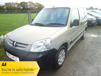 Used Peugeot Partner 2010 for sale - 76504705: Photo