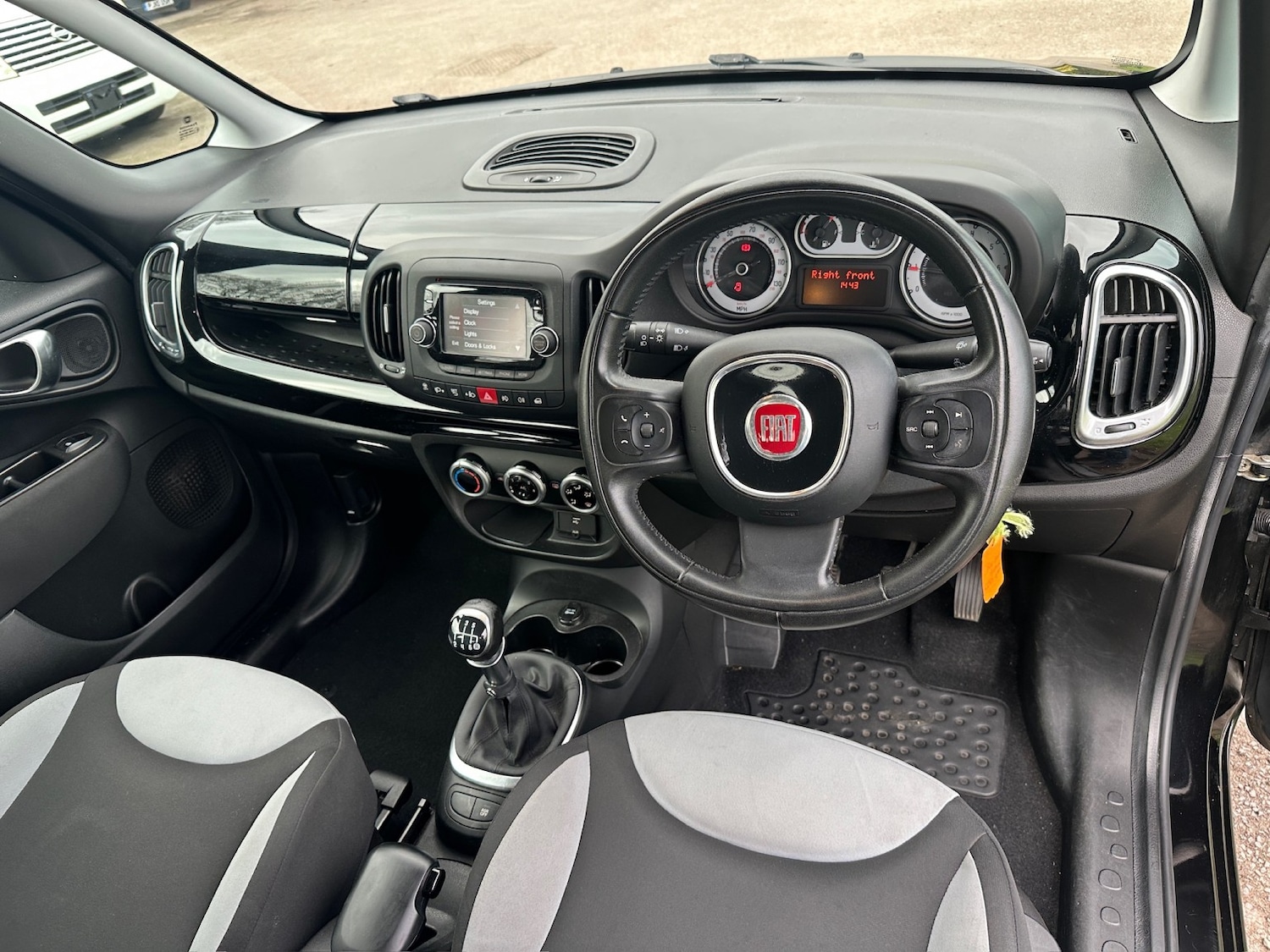 Used Fiat 500L 2014 for sale - 77707191: Photo 8