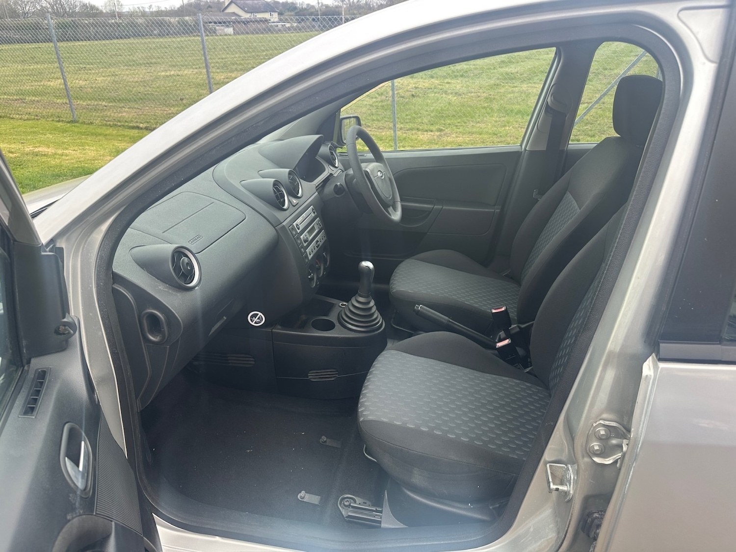 Used Ford Fiesta 2003 for sale - 78197990: Photo 5