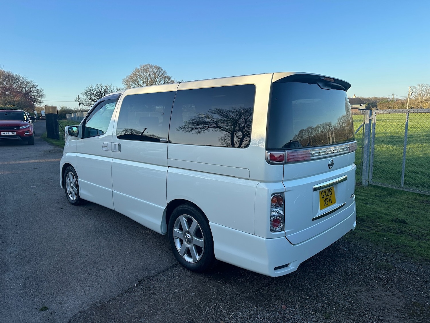 Used Nissan Elgrand 2026 for sale - 77977110: Photo 11