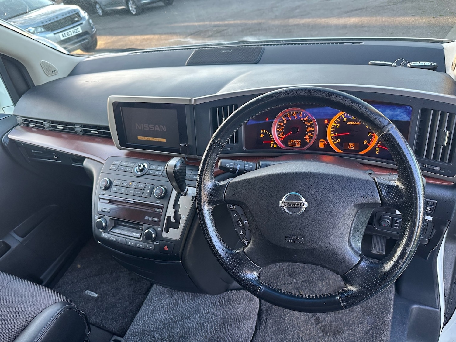 Used Nissan Elgrand 2026 for sale - 77977110: Photo 9