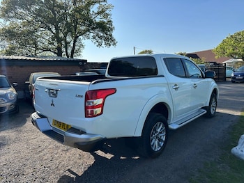 Used Mitsubishi L200 2019 for sale - 75611670: Photo