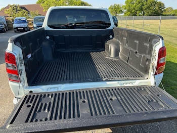 Used Mitsubishi L200 2019 for sale - 75611670: Photo