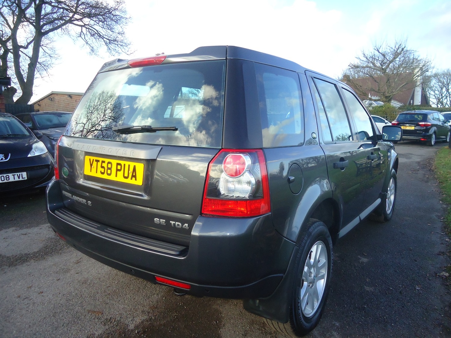 Used Land Rover Freelander 2008 for sale - 77038951: Photo 2