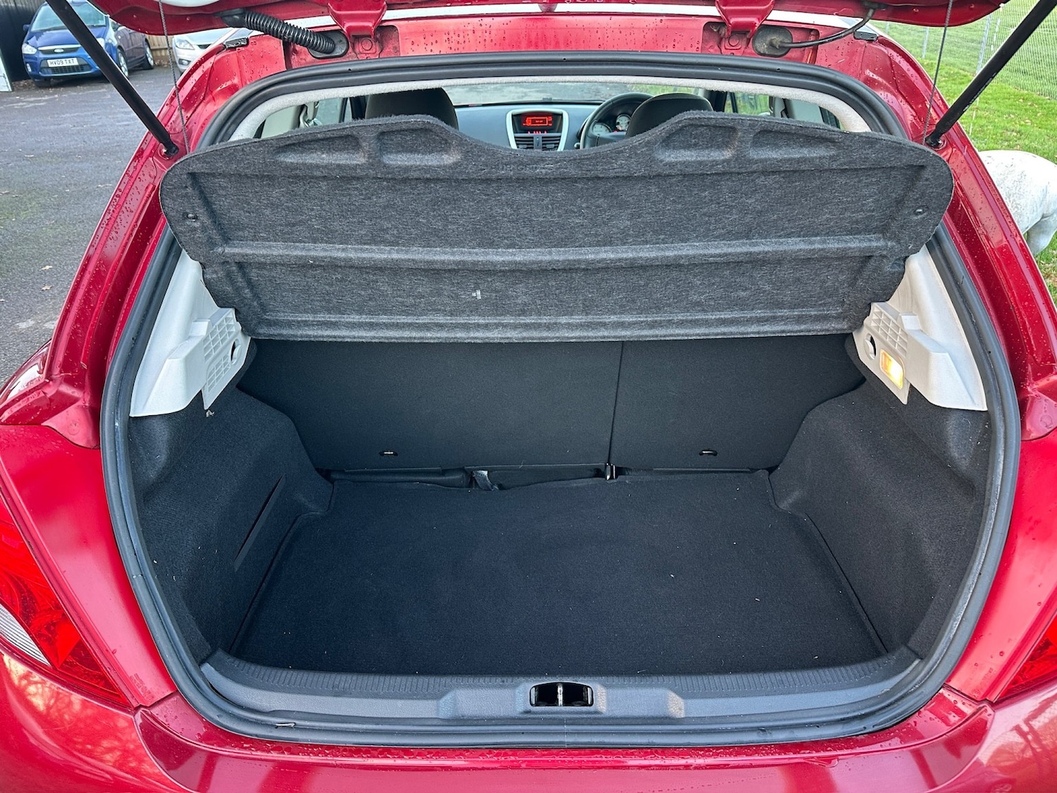 Used Peugeot 207 2011 for sale - 77028036: Photo 3