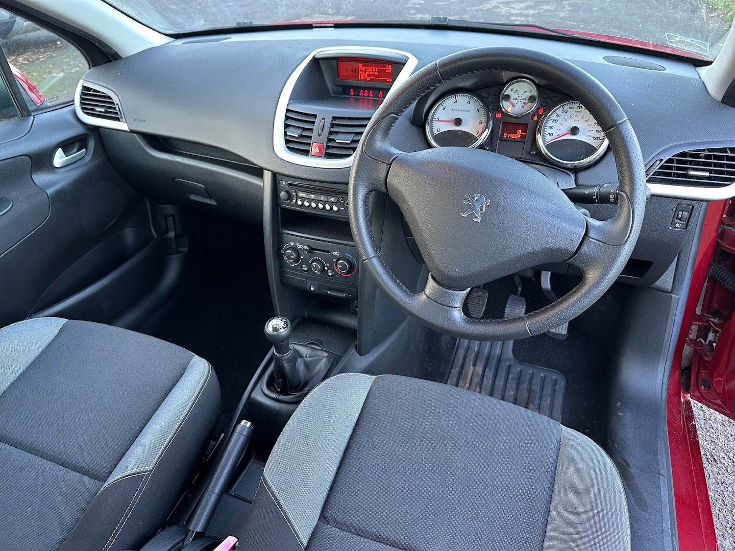 Used Peugeot 207 2011 for sale - 77028036: Photo 5