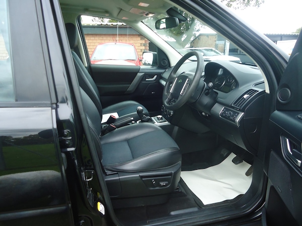 Used Land Rover Freelander 2 2010 for sale - 76314031: Photo 8