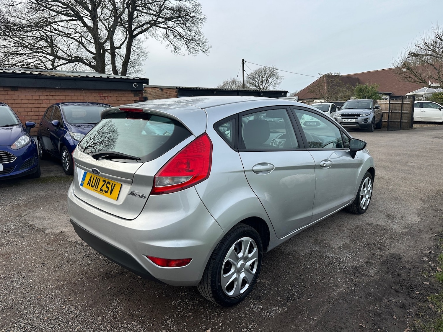 Used Ford Fiesta 2011 for sale - 77632440: Photo 2