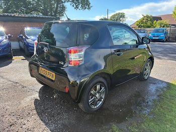 Used Toyota IQ 2009 for sale - 79033185: Photo