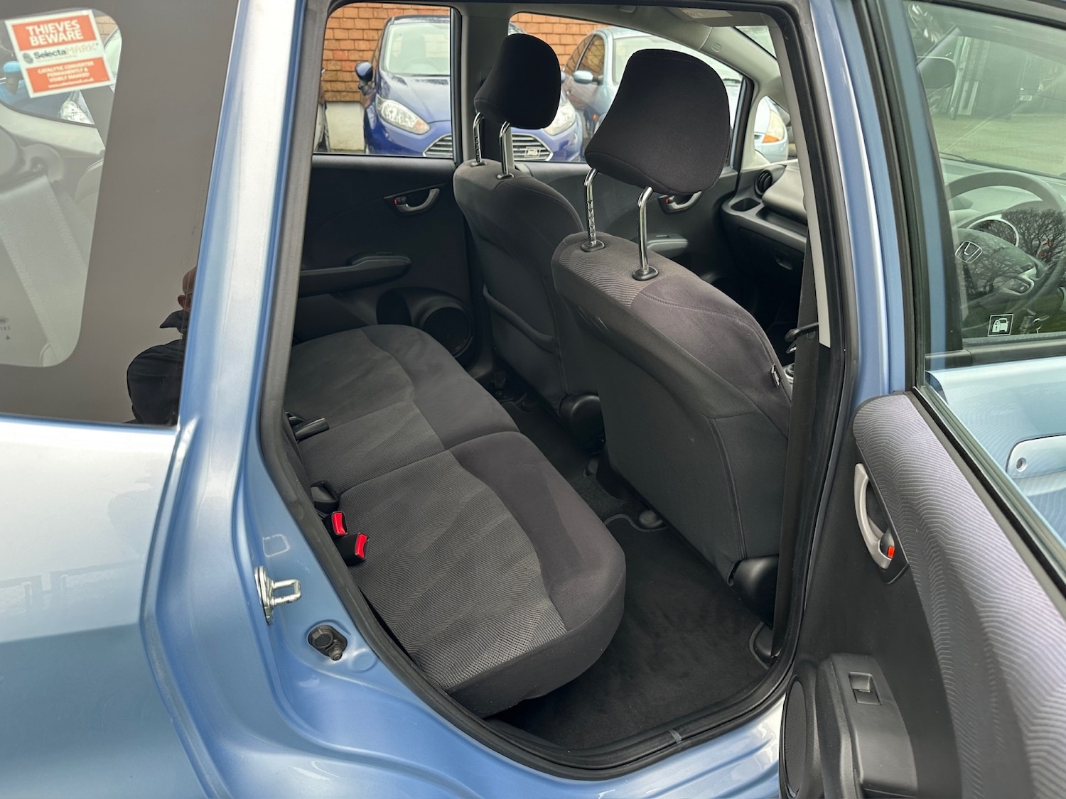 Used Honda Jazz 2010 for sale - 77792849: Photo 7