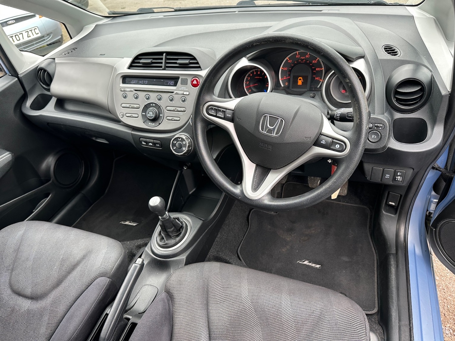 Used Honda Jazz 2010 for sale - 77792849: Photo 8