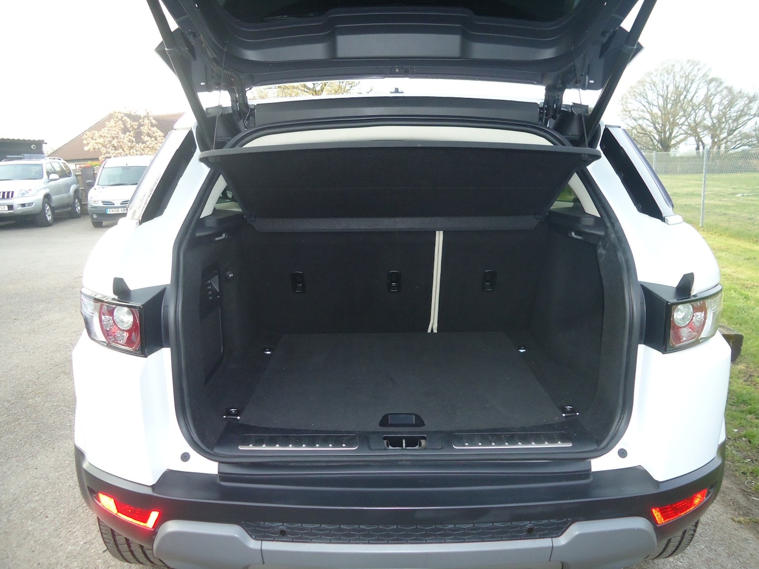 Used Land Rover Range Rover Evoque 2012 for sale - 78004515: Photo 3