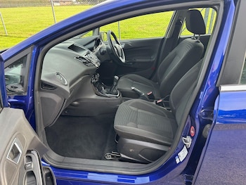 Used Ford Fiesta 2015 for sale - 76246215: Photo