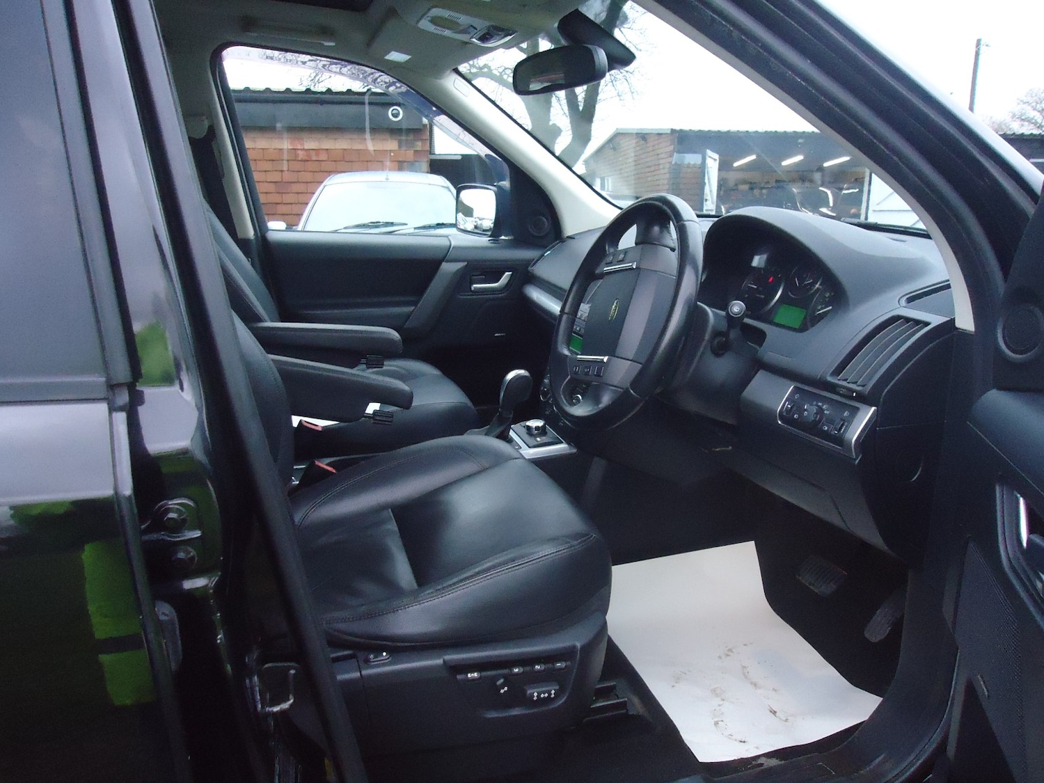 Used Land Rover Freelander 2010 for sale - 77313993: Photo 7