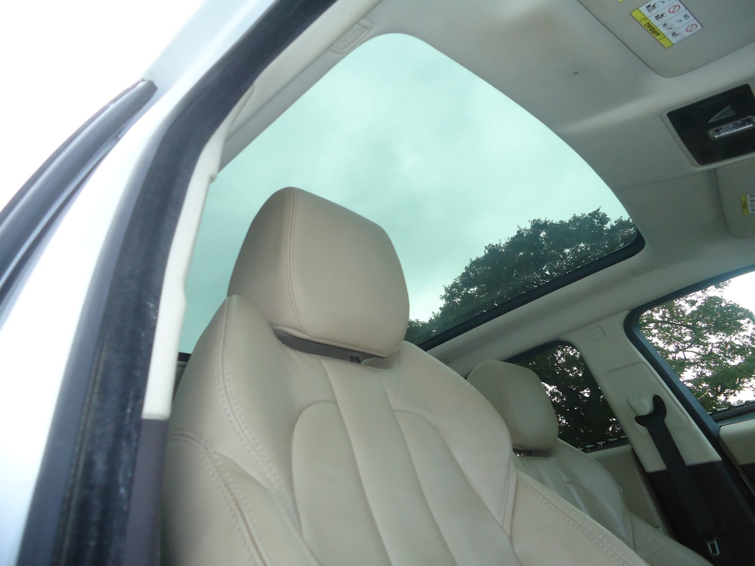 Used Land Rover Range Rover Evoque 2012 for sale - 76358156: Photo 9