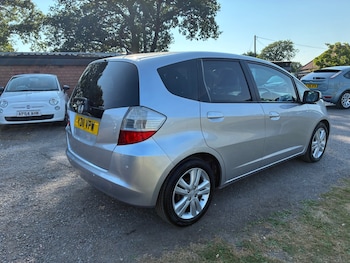 Used Honda Jazz 2011 for sale - 79187608: Photo