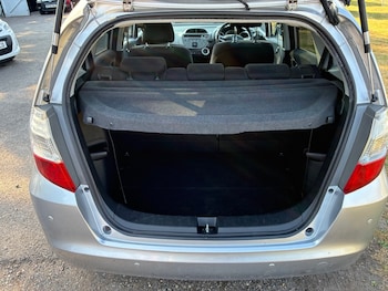 Used Honda Jazz 2011 for sale - 79187608: Photo