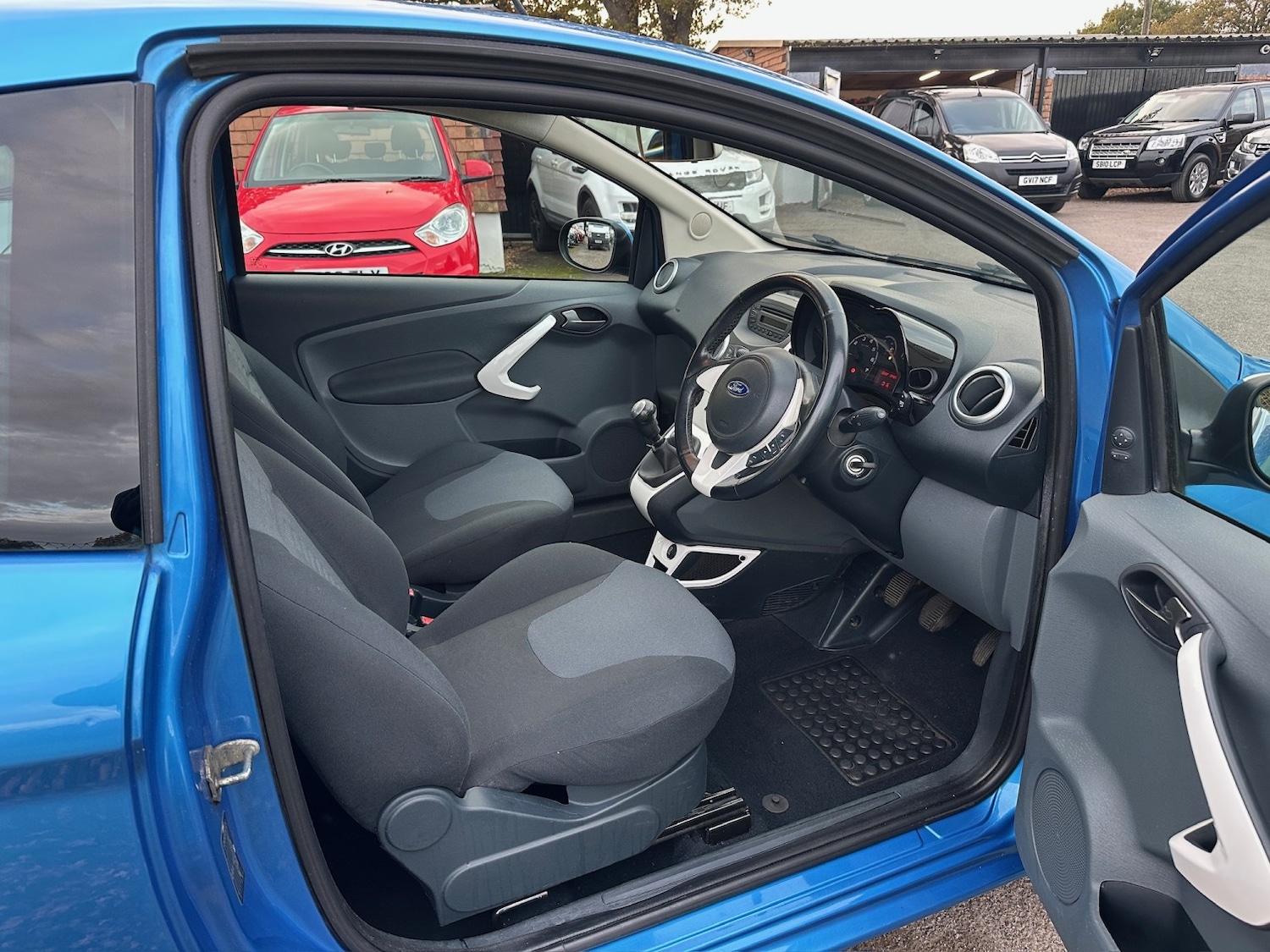 Used Ford Ka 2015 for sale - 76446041: Photo 8