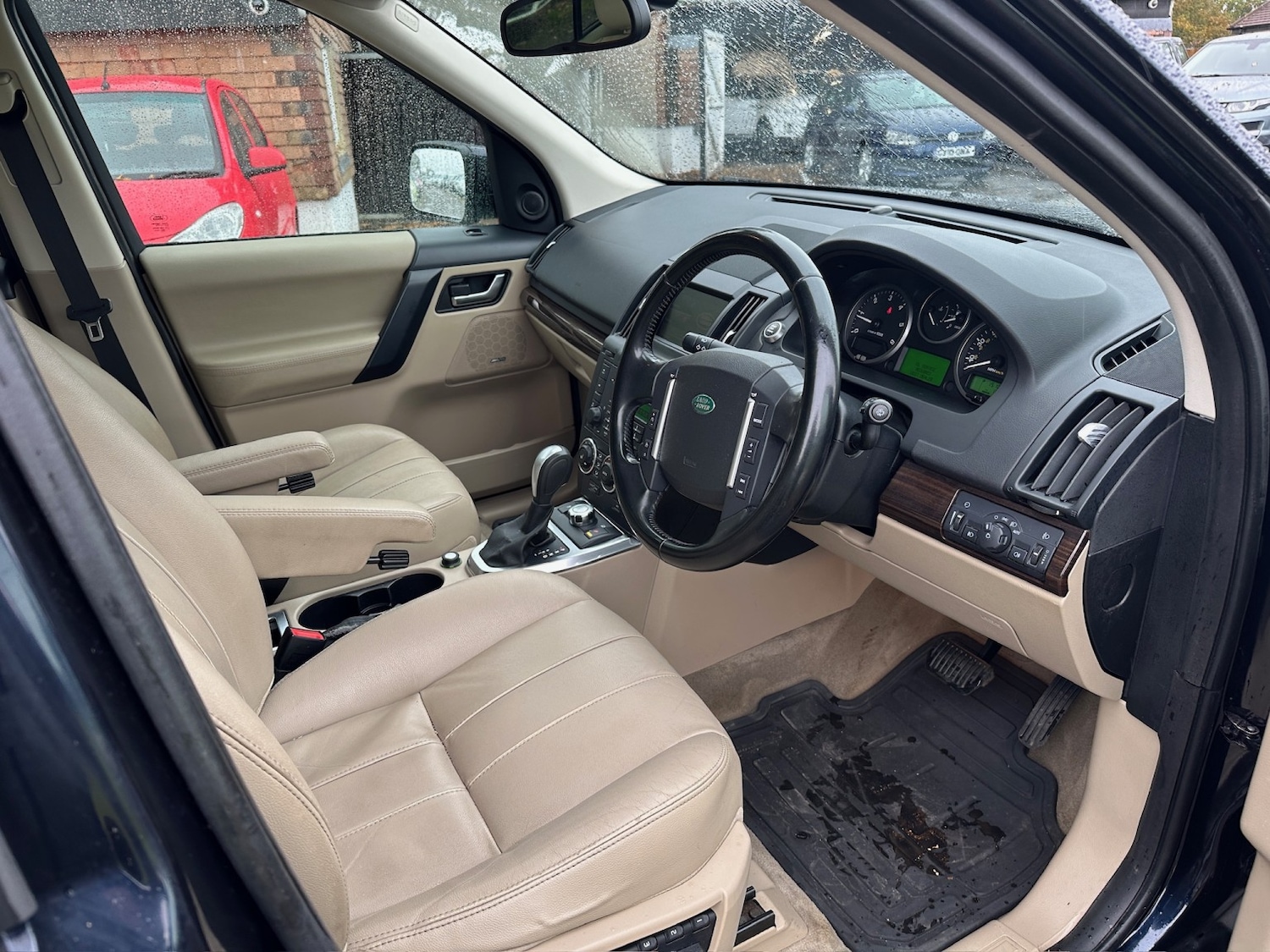 Used Land Rover Freelander 2 2011 for sale - 76407547: Photo 9