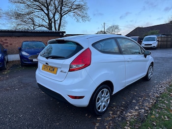 Used Ford Fiesta 2011 for sale - 76896990: Photo