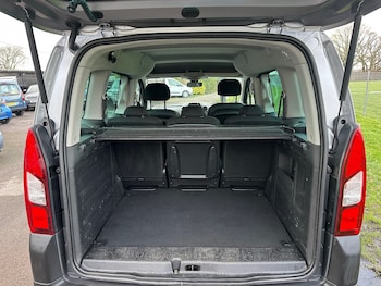 Used Peugeot Partner Tepee 2018 for sale - 77314084: Photo