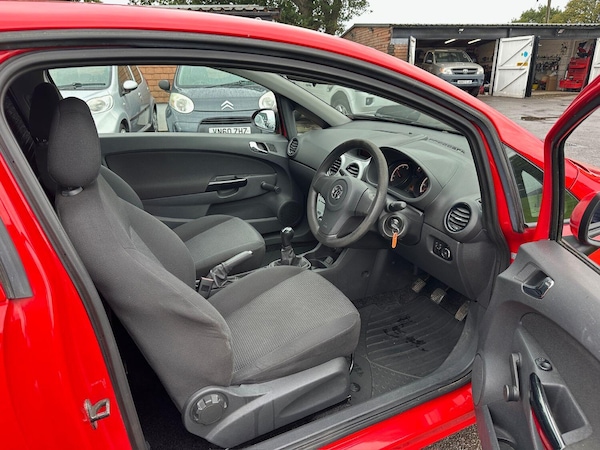 Used Vauxhall Corsa 2013 for sale - 75948259: Photo 7