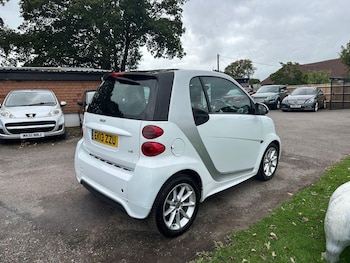 Used smart fortwo 2013 for sale - 76023930: Photo
