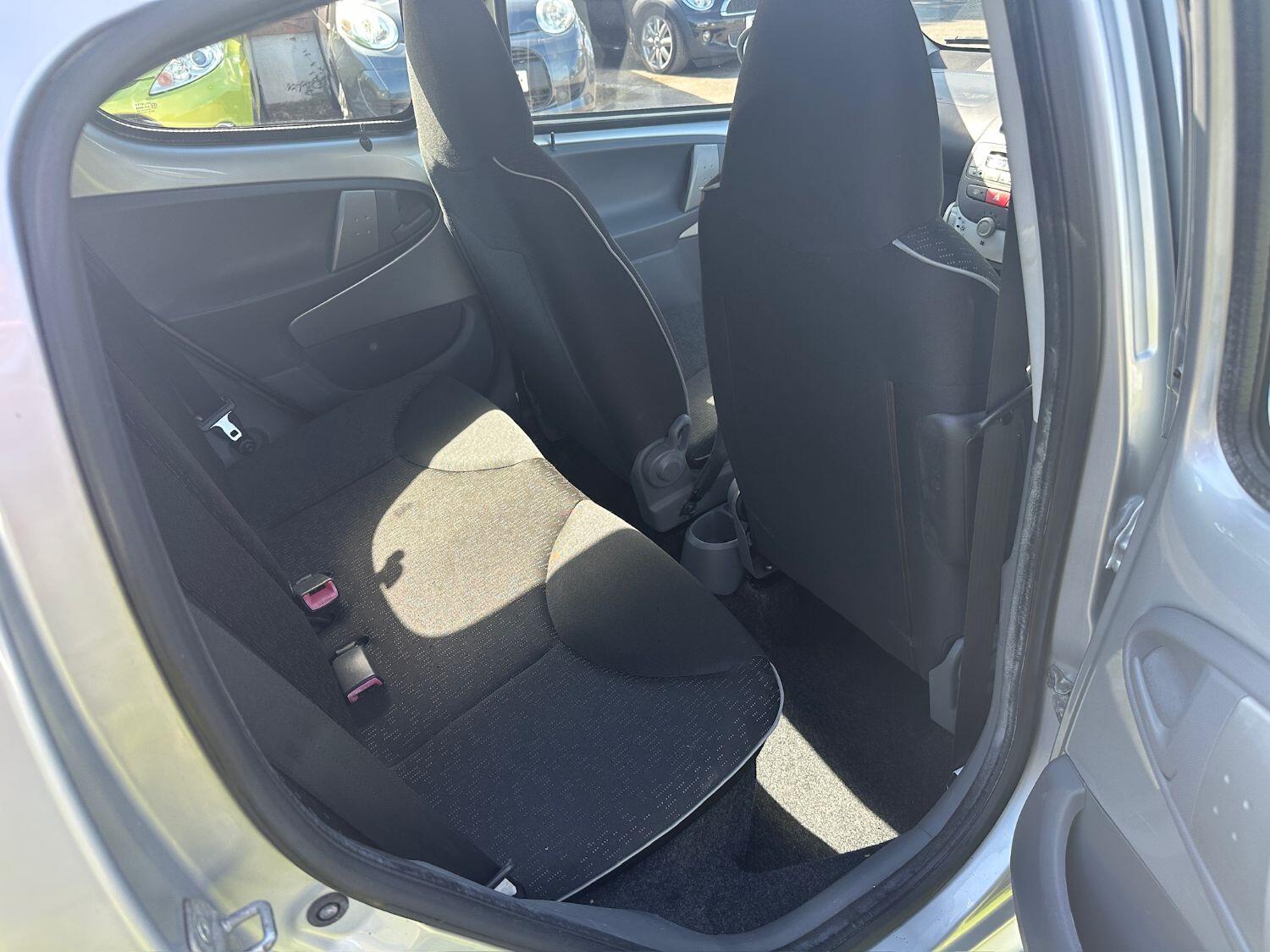 Used Peugeot 107 2011 for sale - 76794459: Photo 7