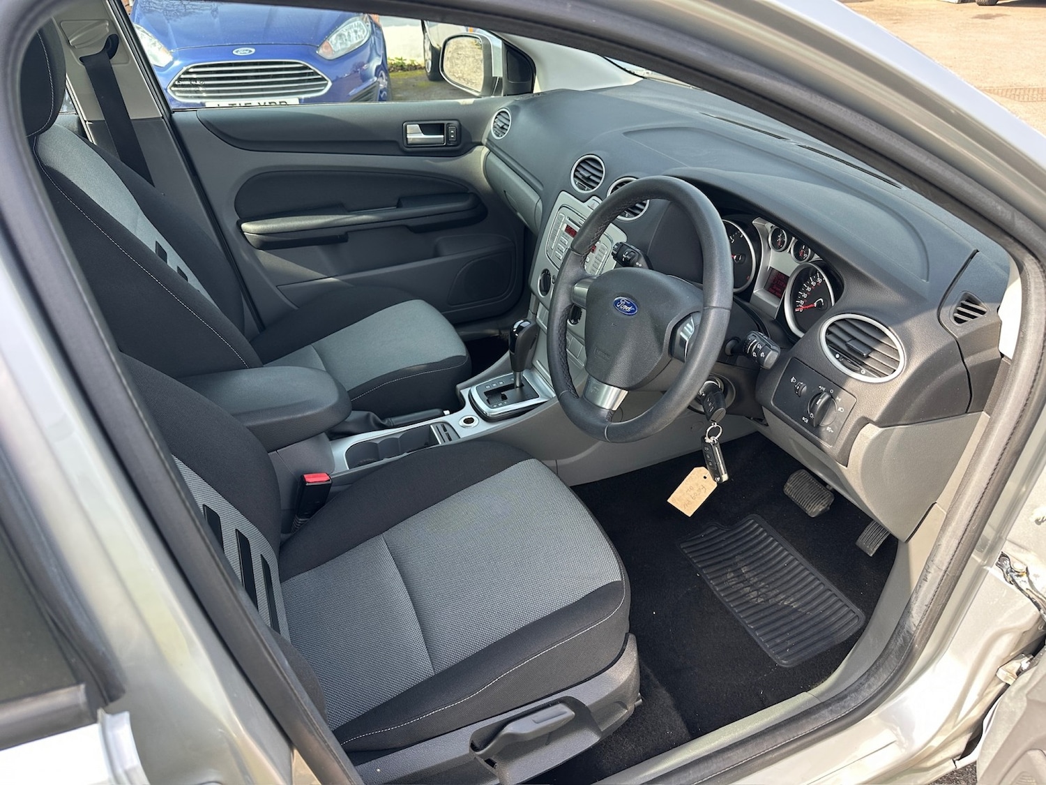 Used Ford Focus 2009 for sale - 77977067: Photo 8