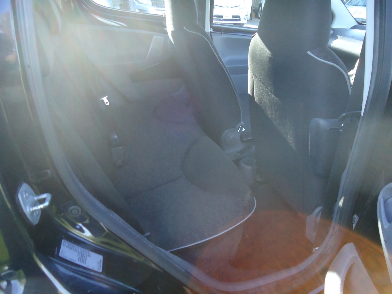 Used Peugeot 107 2010 for sale - 77897815: Photo 6