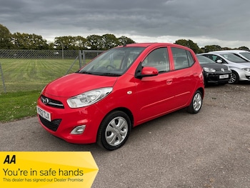 Used Hyundai i10 2012 for sale - 76246178: Photo