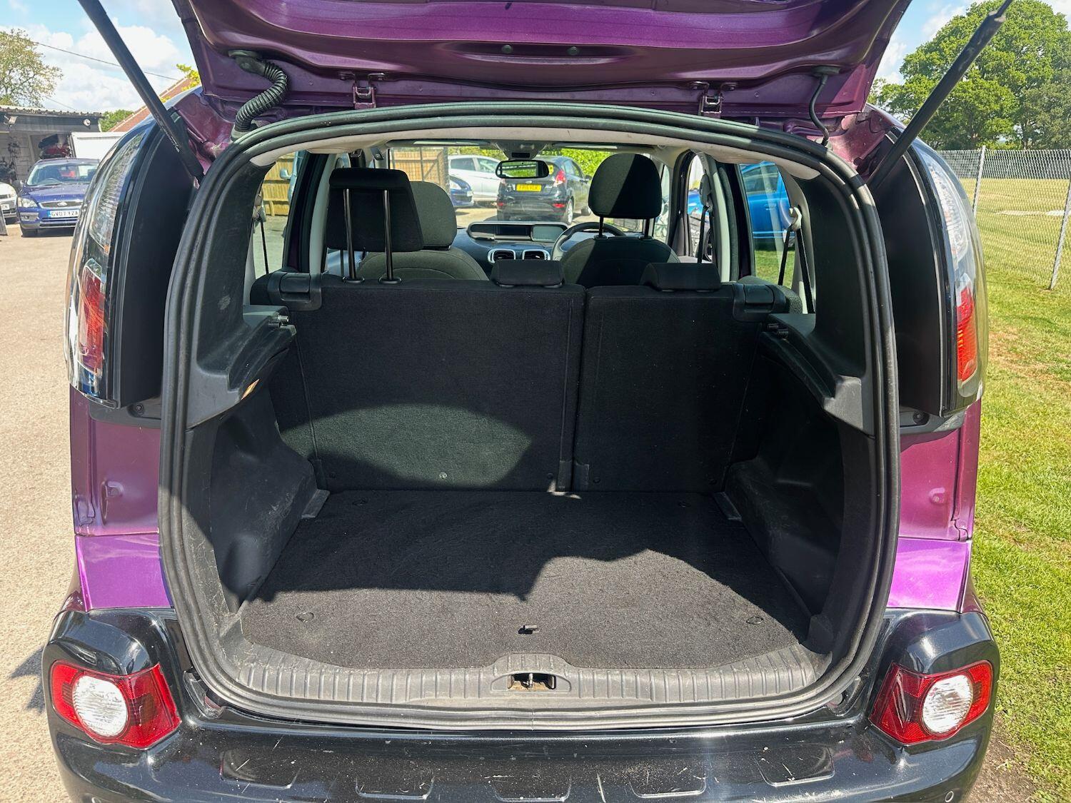 Used Citroen C3 Picasso 2016 for sale - 76246185: Photo 3