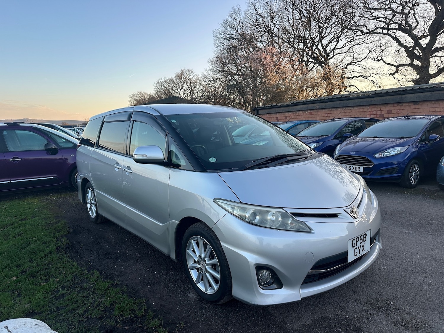 Used Toyota Estima 2025 for sale - 77749901: Photo 12