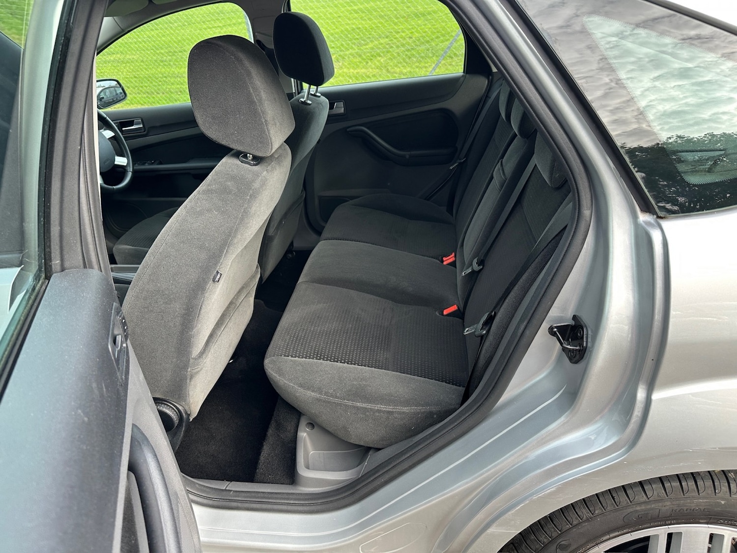 Used Ford Focus 2005 for sale - 76358201: Photo 6