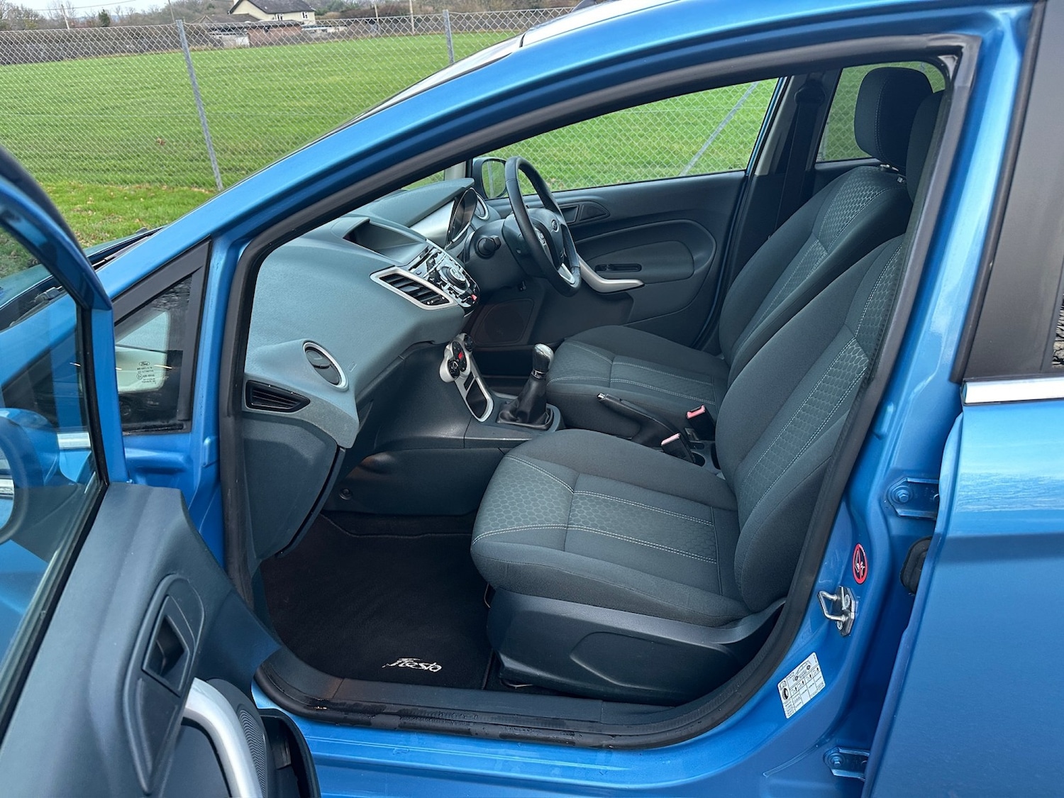 Used Ford Fiesta 2010 for sale - 77264513: Photo 5