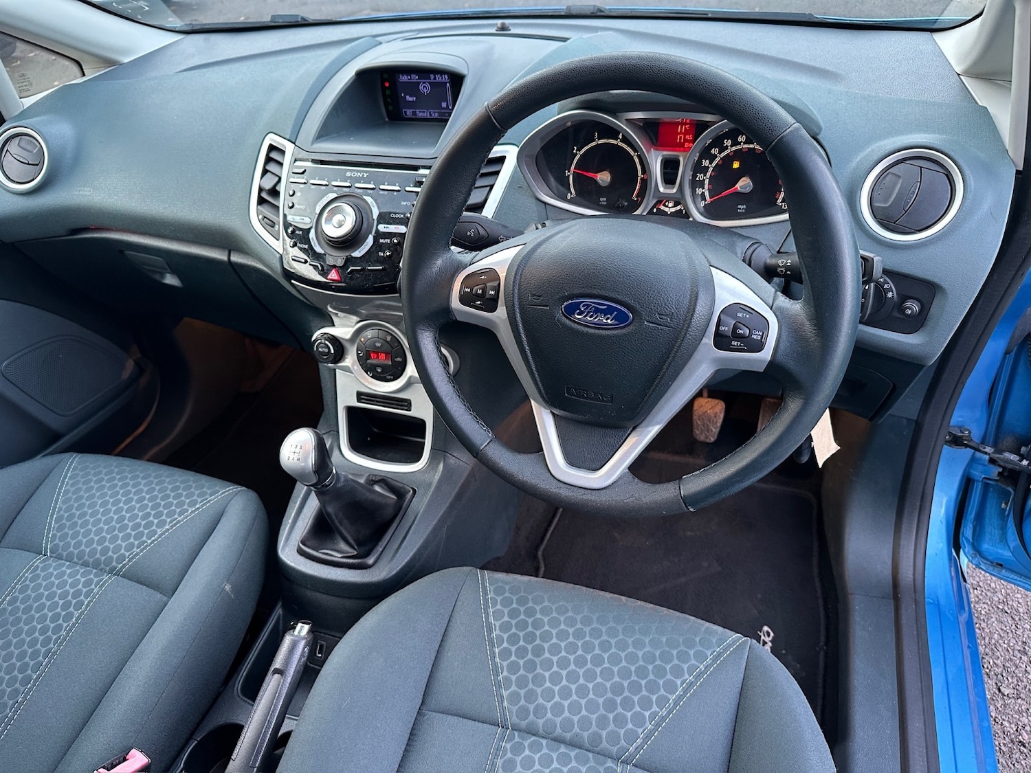 Used Ford Fiesta 2010 for sale - 77264513: Photo 8