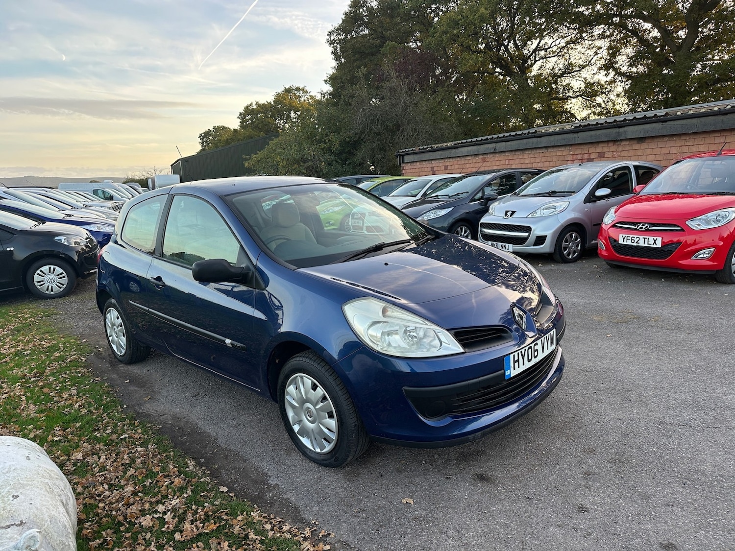 Used Renault Clio 2006 for sale - 76446024: Photo 9