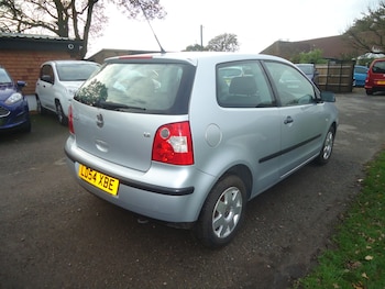 Used Volkswagen Polo 2004 for sale - 76560017: Photo