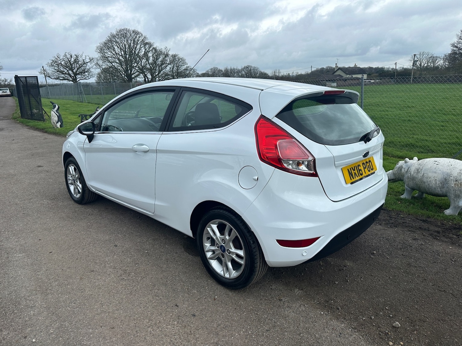 Used Ford Fiesta 2016 for sale - 77977096: Photo 9